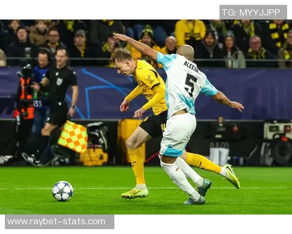 欧冠激战：多特蒙德狂胜波尔图补时进球点燃全场激情