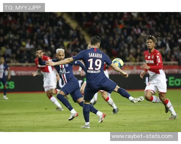 德甲激战巴黎圣日耳曼险胜莱比锡点球大战引发转会热议